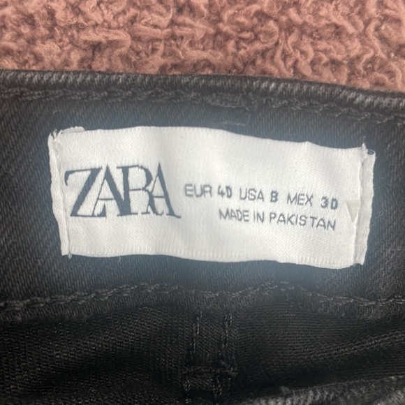 Zara Split Hem Black Jeans - Picture 4 of 4